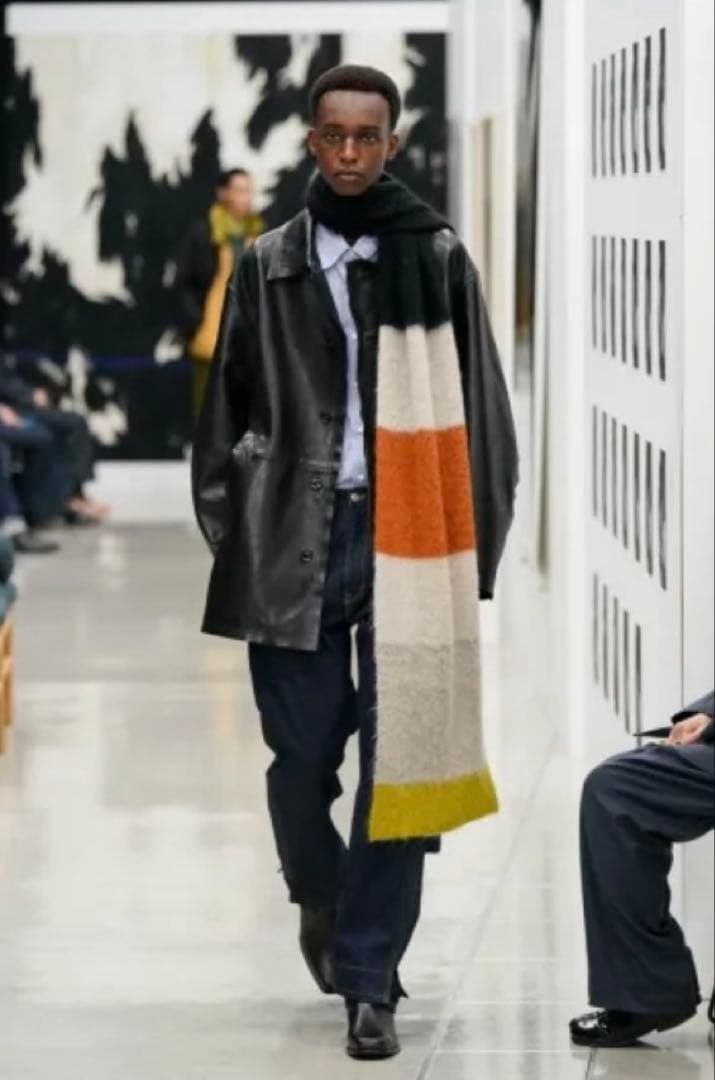 試着のみ未使用　定価26400 22AW YOKE グラデーションロングマフラー