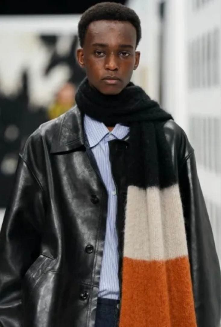 試着のみ未使用　定価26400 22AW YOKE グラデーションロングマフラー