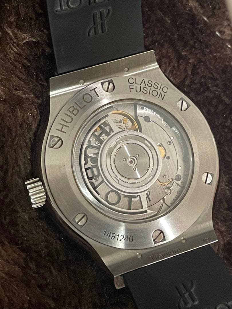 ウブロ クラシックフュージョン 38mm 565.NX.1171.RX 稼働品