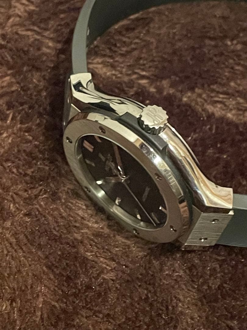 ウブロ クラシックフュージョン 38mm 565.NX.1171.RX 稼働品