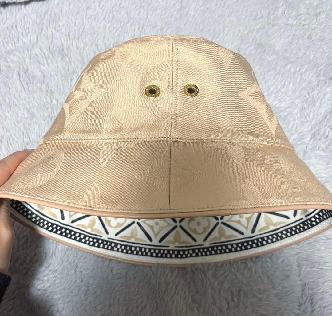 LOUIS VUITTON モノグラム リバーシブル バケットハット ベージュ