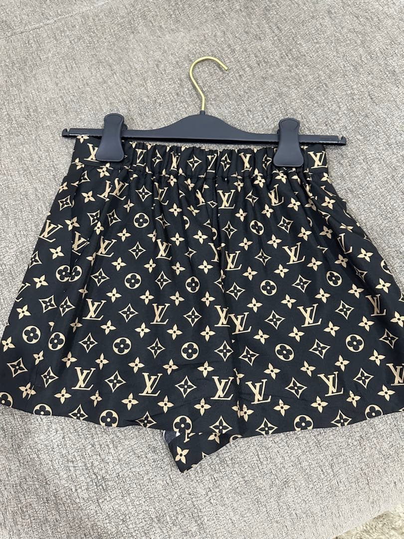 Louis Vuitton ロゴプリント ショートパンツ