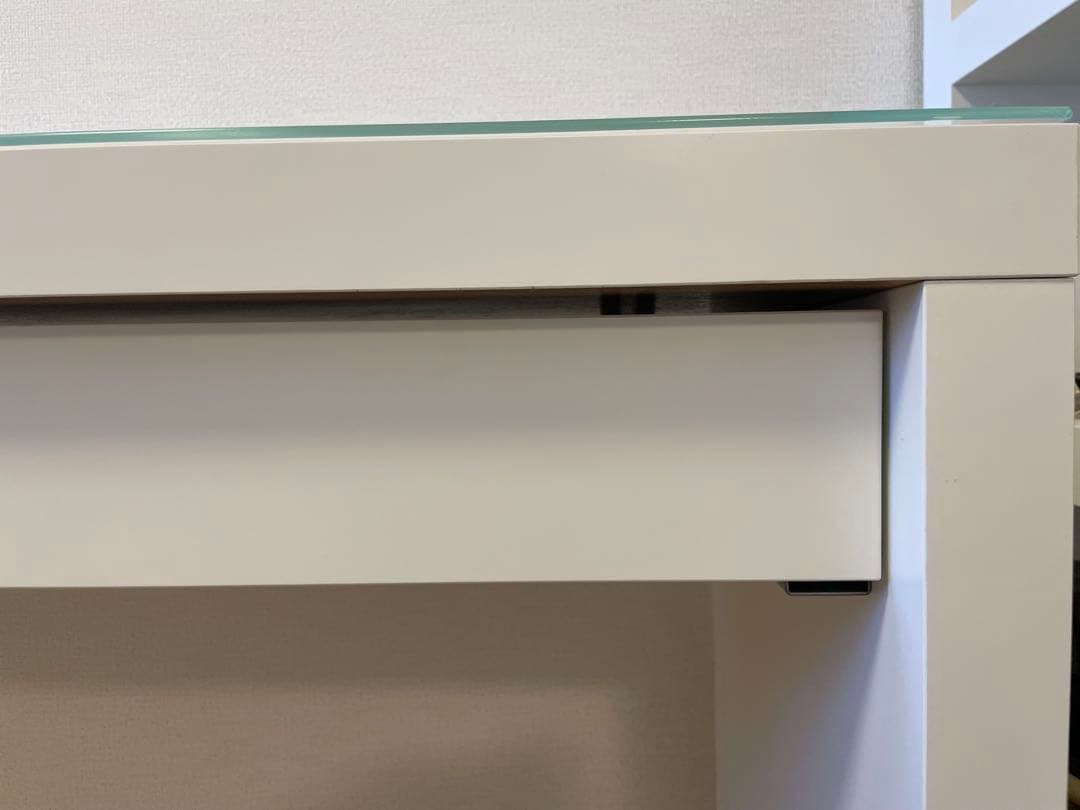 IKEA イケア　ドレッサー　MALM マルム