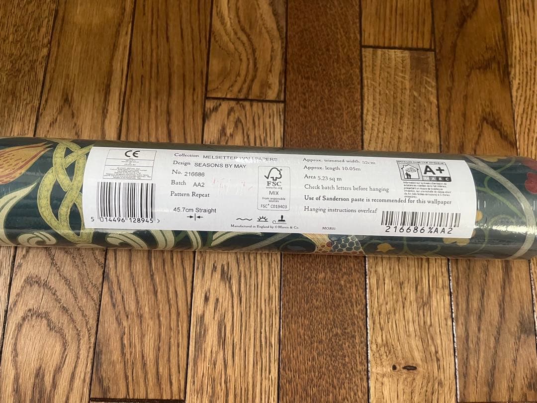 ウィリアムモリス　壁紙1本