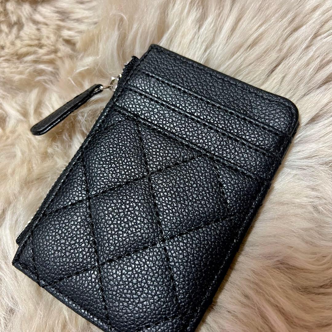 新品♡ ノベルティ ブラック ケース フラグメントケース