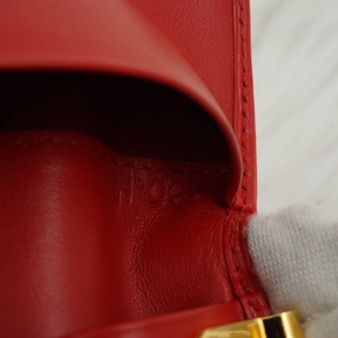 新品未使用品　箱付き　PRADA プラダ　キーケース　サフィアーノレザー　赤