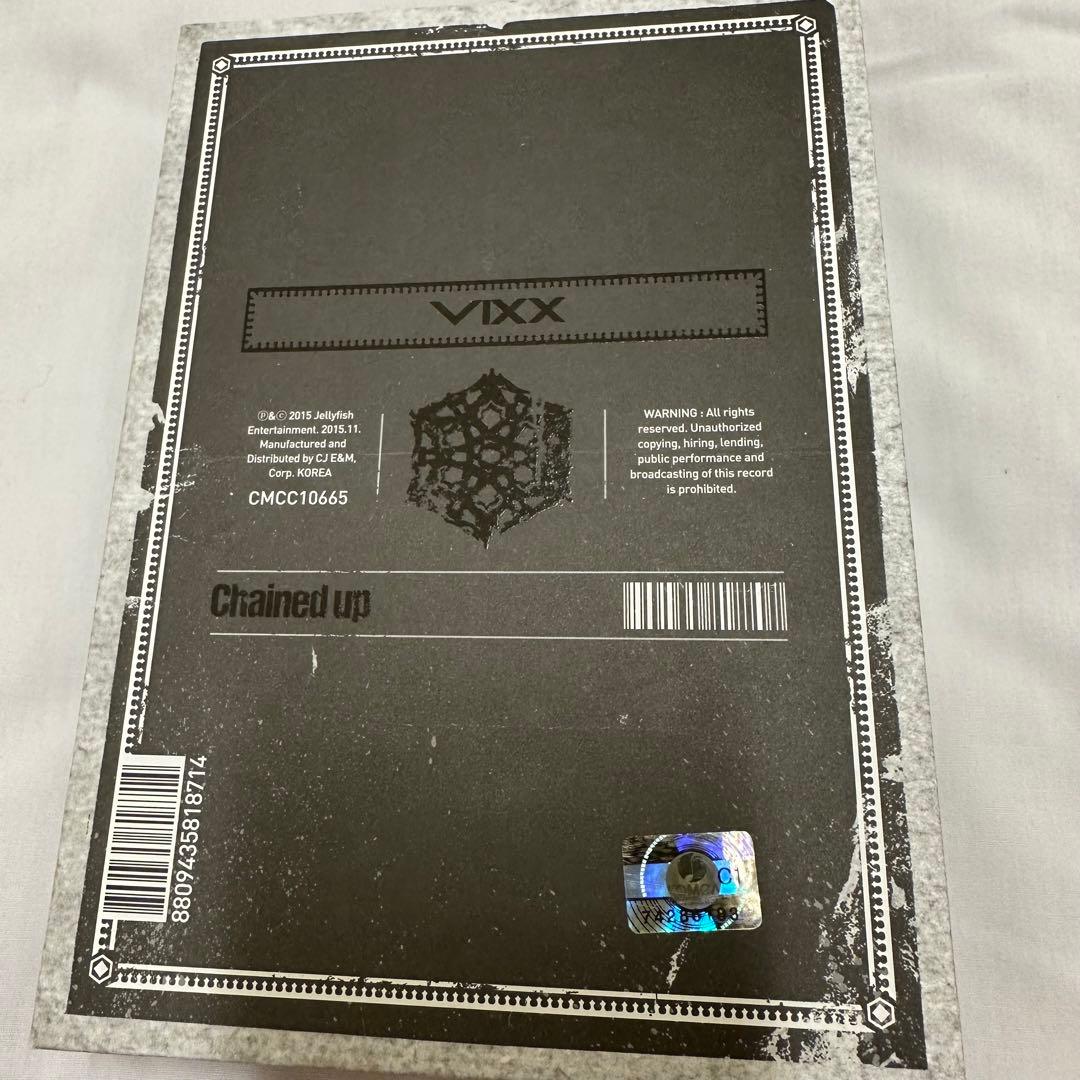 VIXX  エン　ケン　ラビ　ホンビン　ヒョギ　レオ　サイン