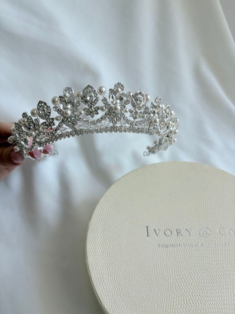 Ivory & Co. Alexandra sakura ティアラ　サクラ