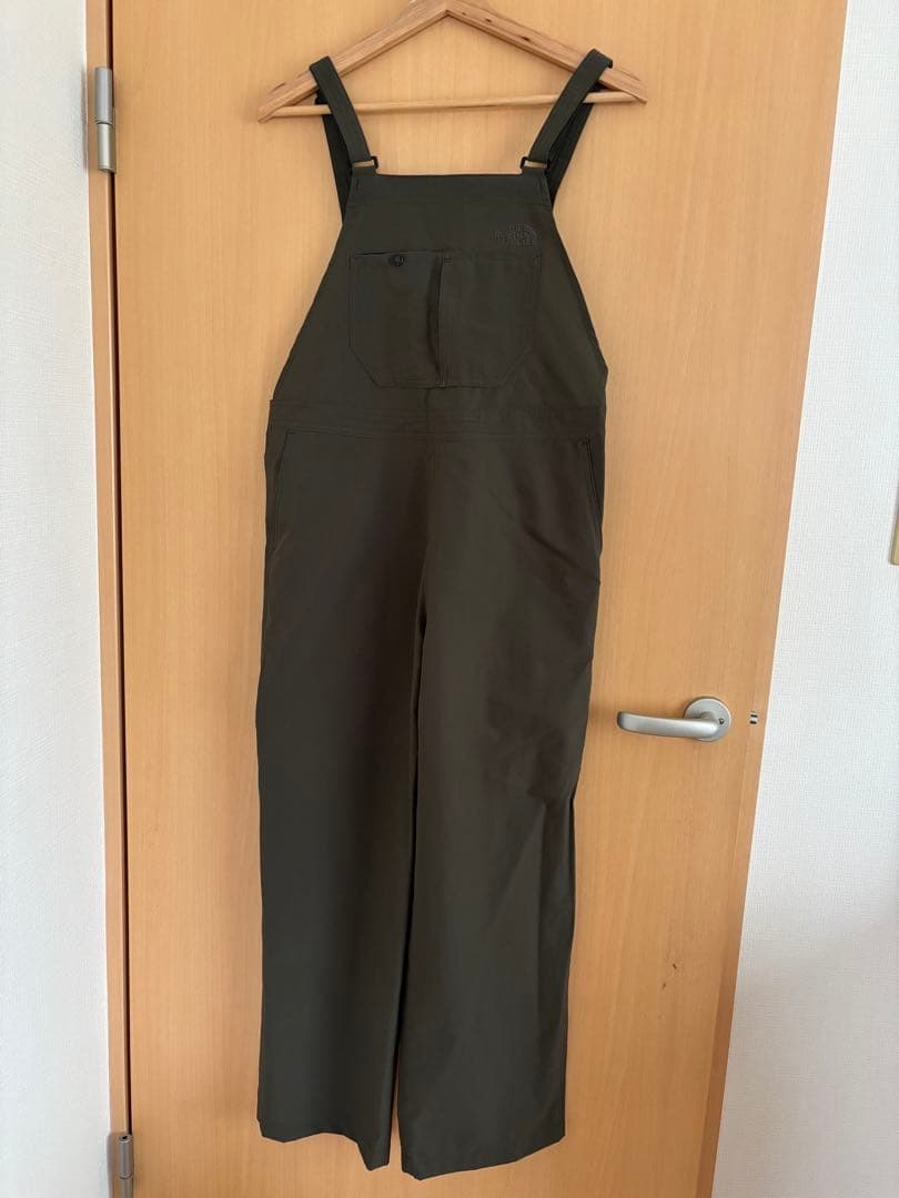 THE NORTH FACE サロペット・オーバーオール オリーブ