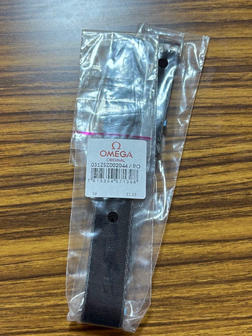 【値下げしました】OMEGA NATOストラップ ブラックグレー ボーダー