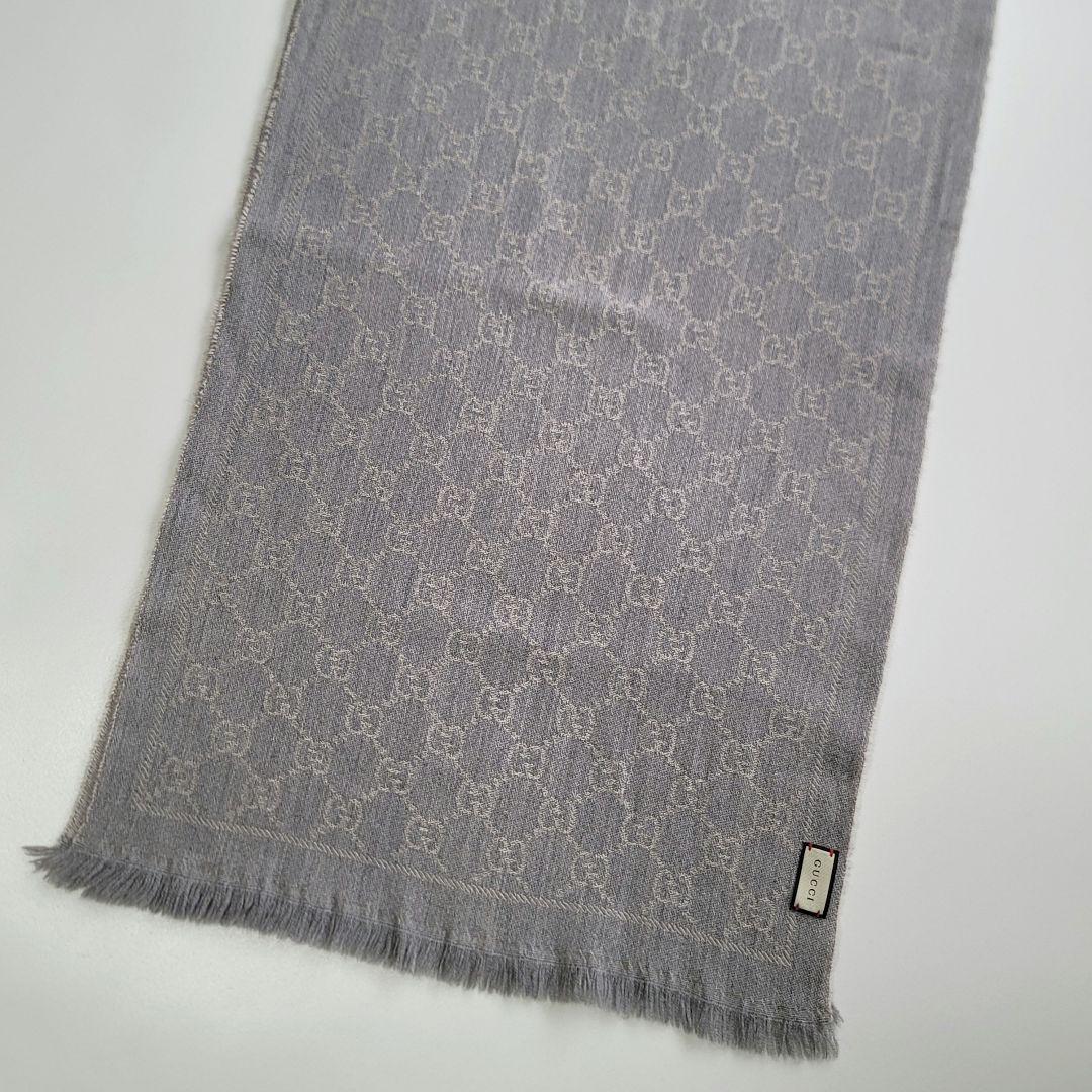 GUCCI グレー GGパターン マフラー フリンジ付き