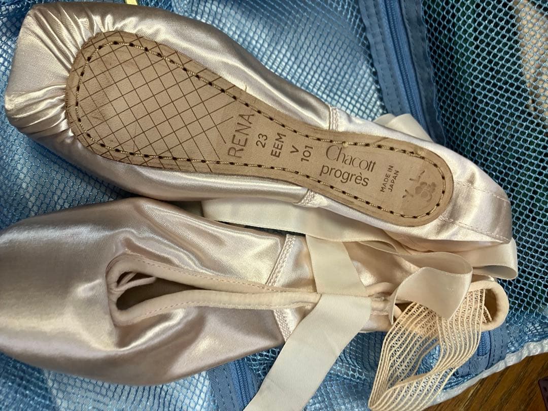 Chacott Reyna トゥシューズ 23 EWW