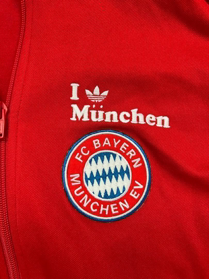 adidas 万国旗トラックジャケット　バイエルンミュンヘン