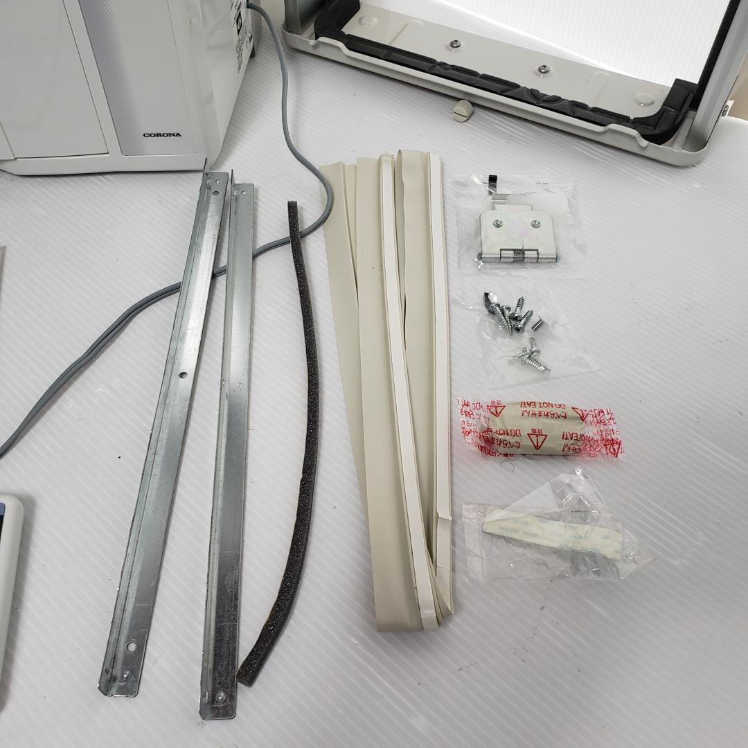 【美品】★2023年製　コロナウィンドウエアコン CW-1623R
