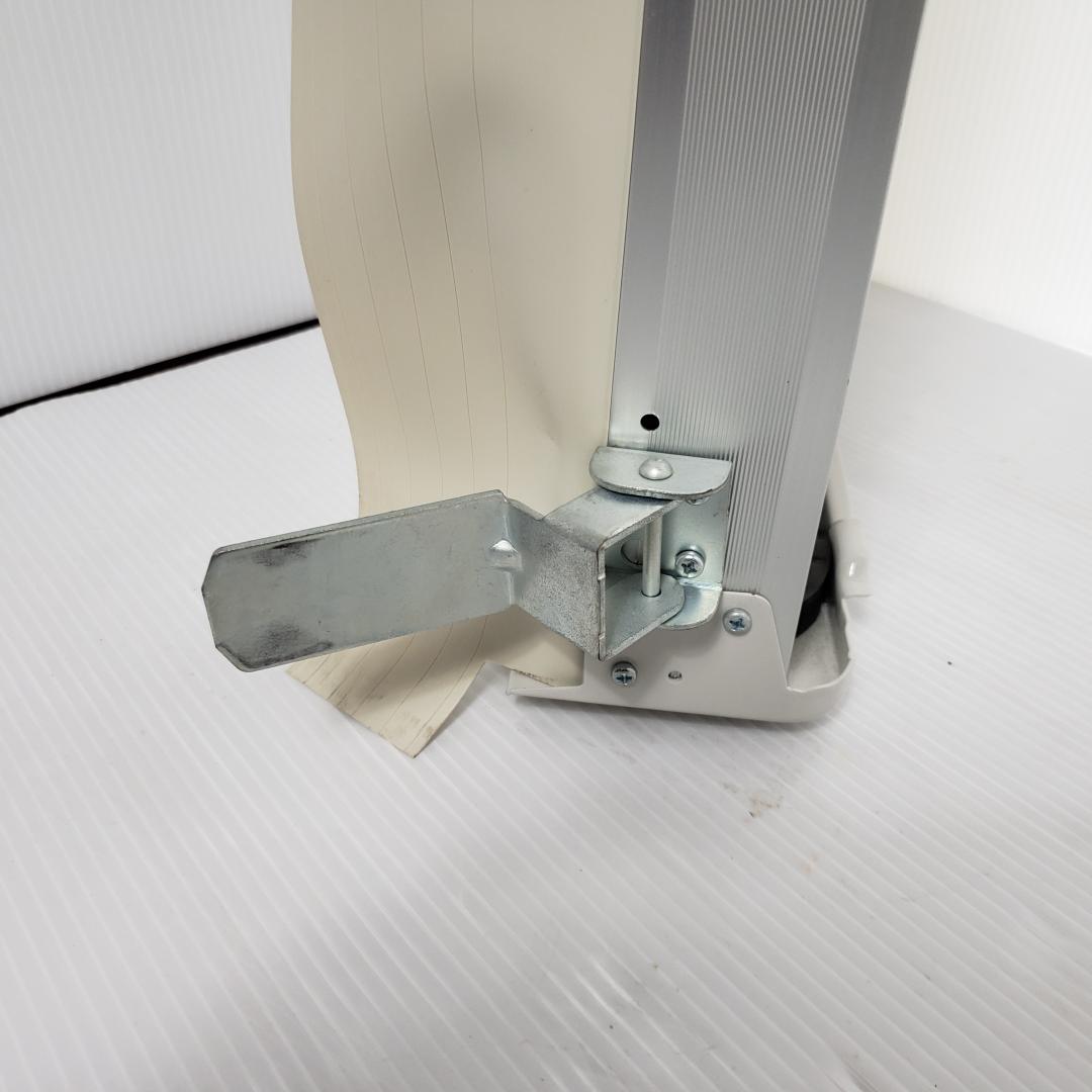 【美品】★2023年製　コロナウィンドウエアコン CW-1623R