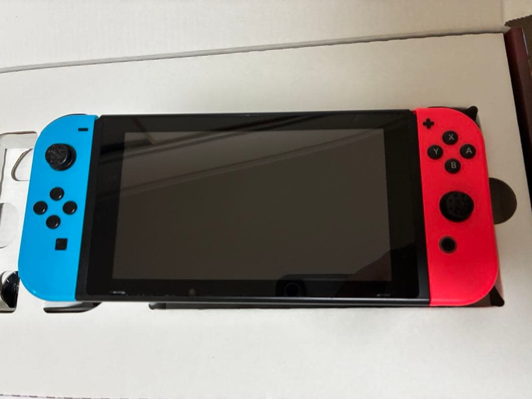 Nintendo Switch 青/赤 本体
