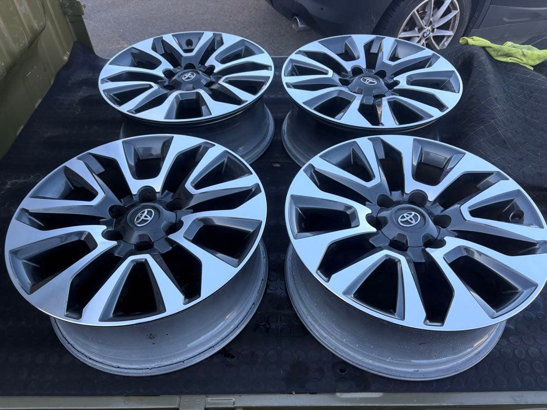 ランドクルーザープラド TZ-G 純正19インチホイール4本