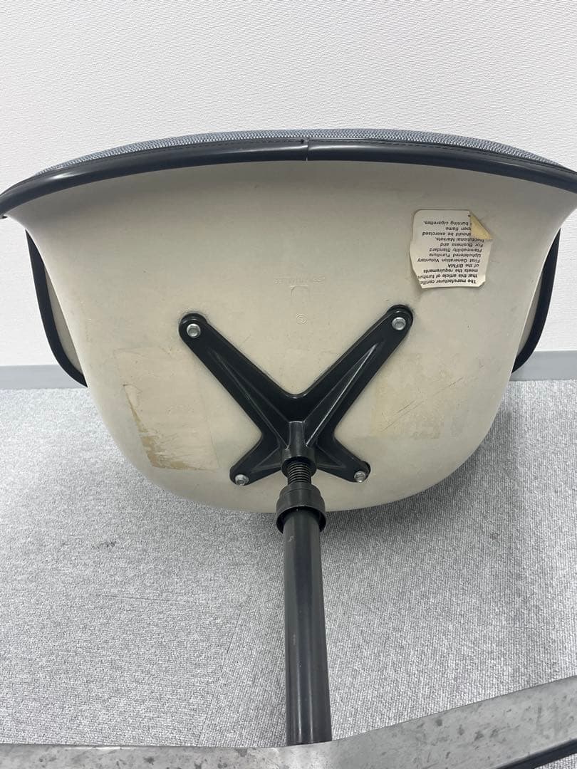 YZQ様オリジナル ハーマンミラー ヴィンテージ イームズ アームシェル引取OK