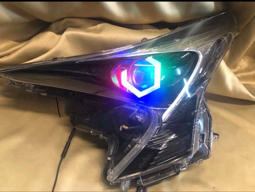 プリウス50 前期　3眼赤青紫　六角リング　ポジ青⇔白　ウィポジ青　レクサスBL