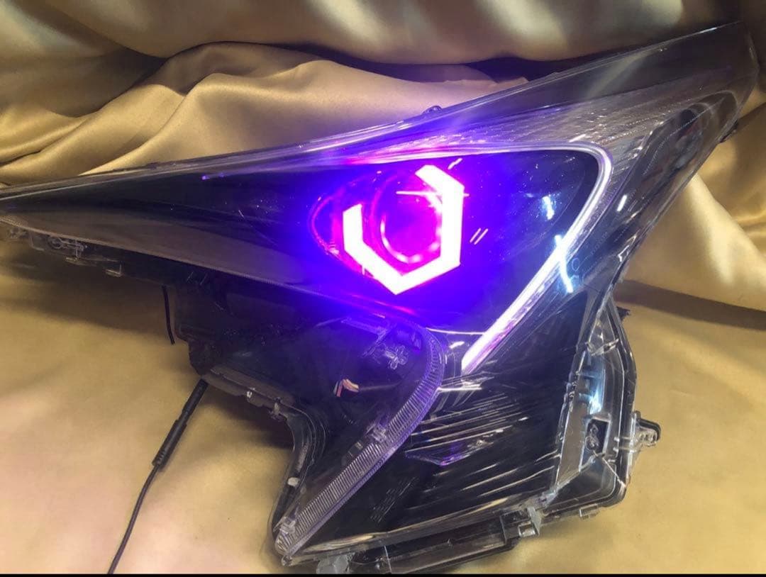 プリウス50 前期　3眼赤青紫　六角リング　ポジ青⇔白　ウィポジ青　レクサスBL