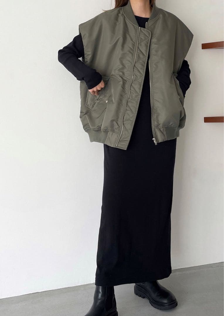 美品　CANAL JEAN MA-1ベスト ボリュームスリーブ　緑　グリーン