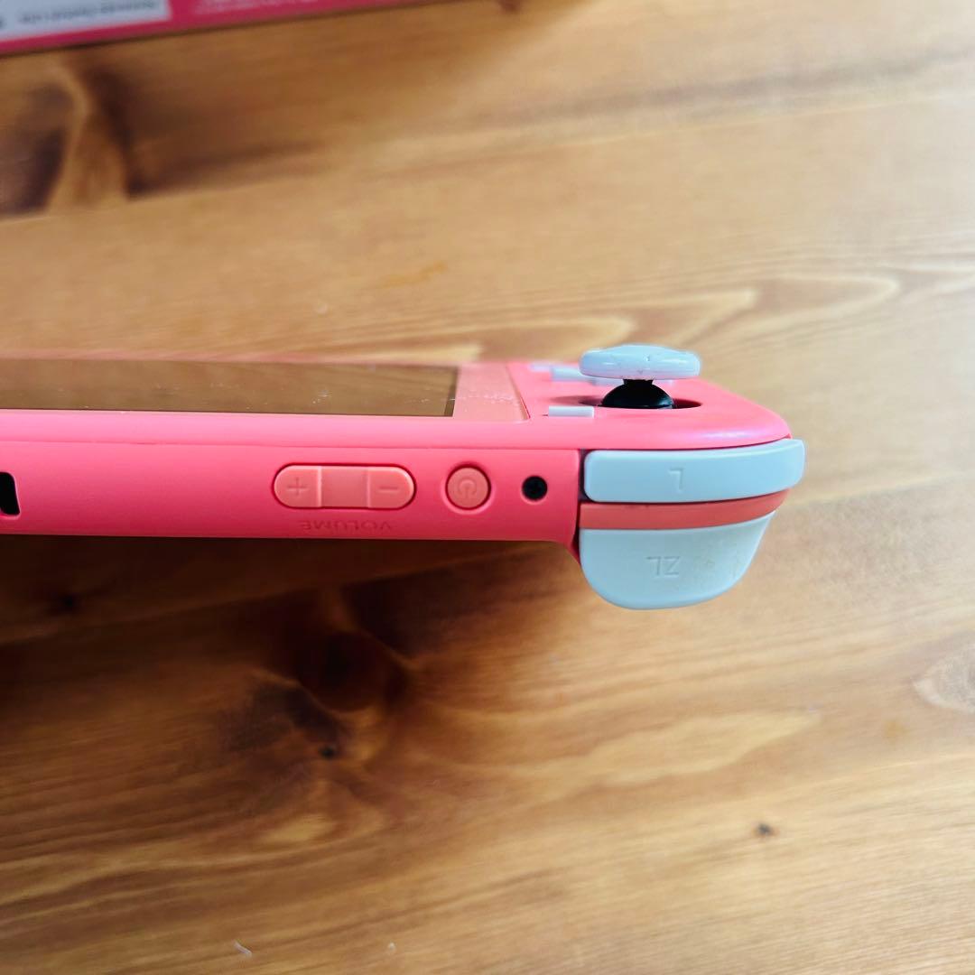 Nintendo Switch Lite コーラル 充電器付き　箱付き