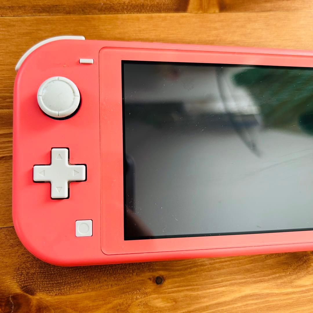 Nintendo Switch Lite コーラル 充電器付き　箱付き