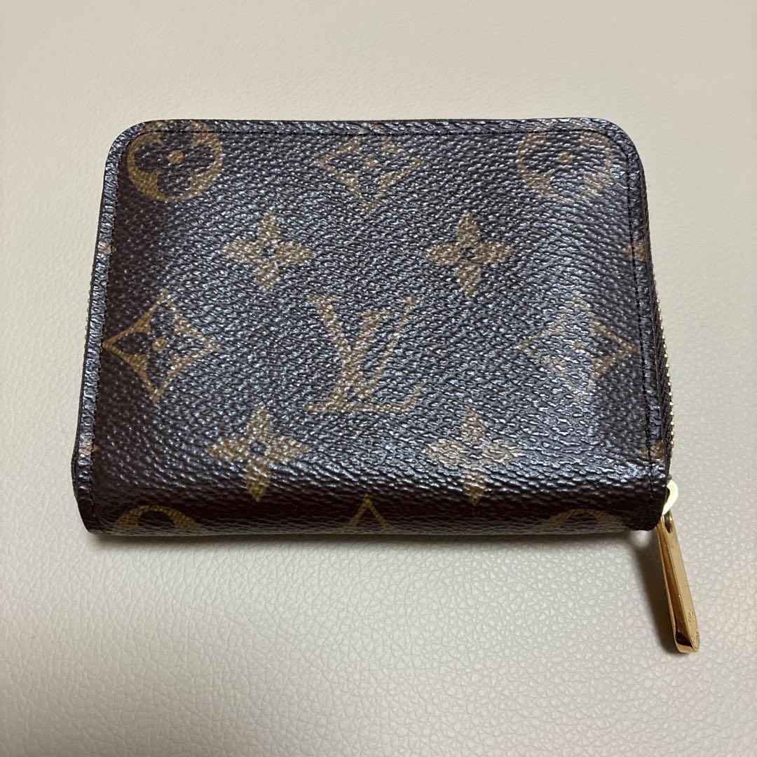 Louis Vuitton ルイヴィトンジッピー・ パース