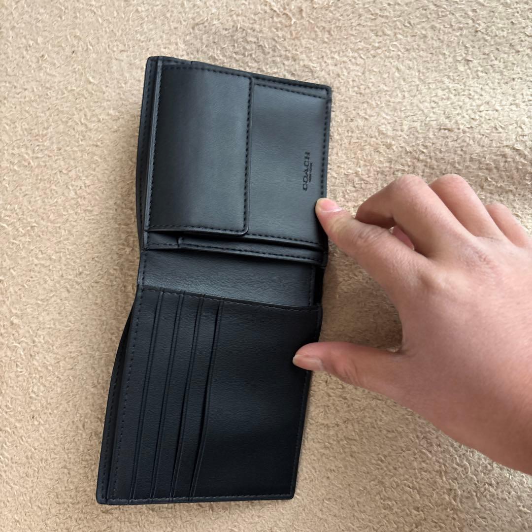 COACH ブラックレザー 二つ折り財布
