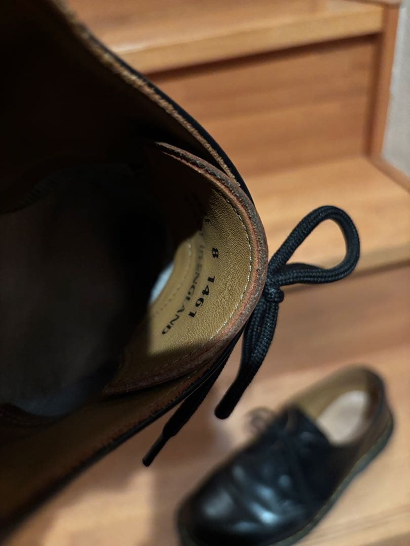 ドクターマーチン3ホール　イングランド製　UK8