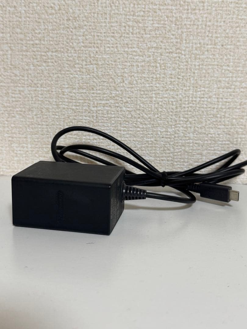 Nintendo Switch Lite 本体　充電器付き