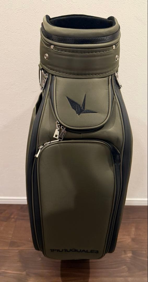 【新品未使用】1PIU1UGUALE3 ウノピュウ キャディバッグ