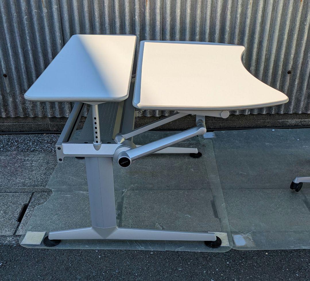 オカムラ　OKAMURA　クルーズ＆アトラス