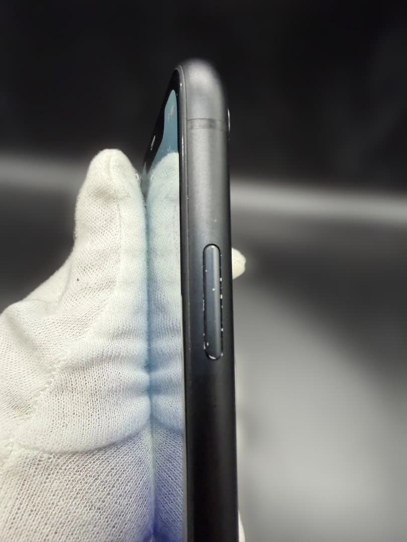 Apple iPhone XR ブラック　64GB SIMロック ソフトバンク