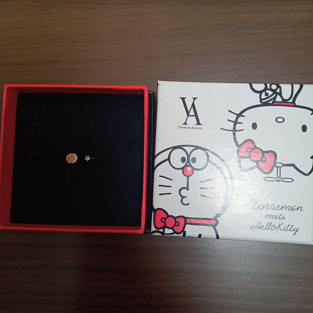 ヴァンドーム青山　ドラえもんピアス