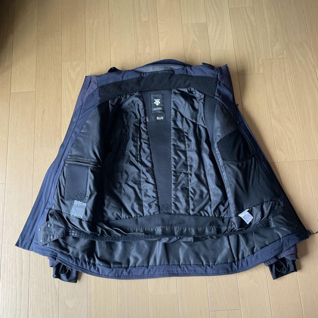 デサント DESCENTE スキーウェア 上下セット デモチーム中古サイズM