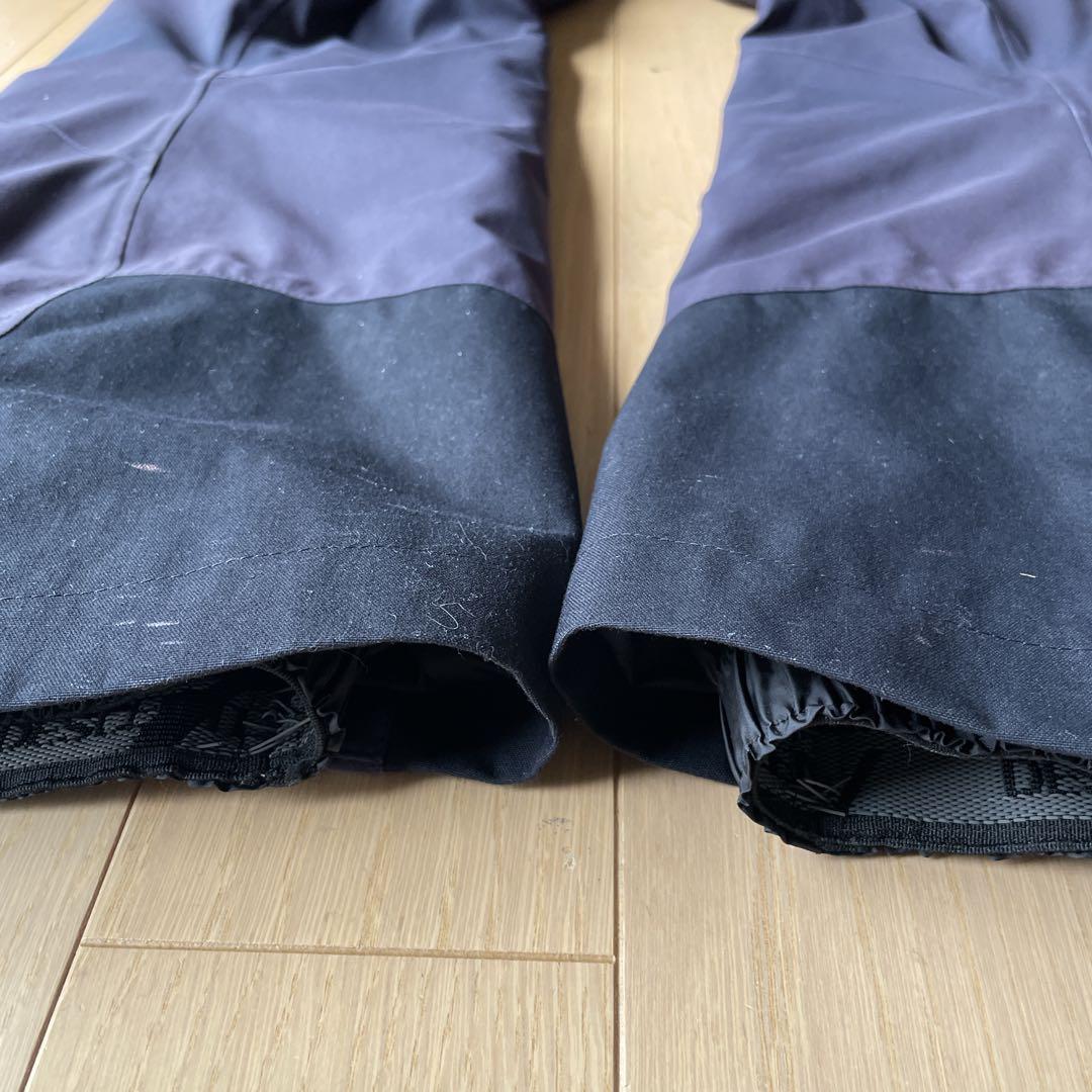 デサント DESCENTE スキーウェア 上下セット デモチーム中古サイズM