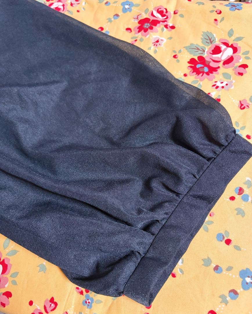 美品☆ローズティアラ胸元リボン風チュニックワンピース紺大きいサイズ46