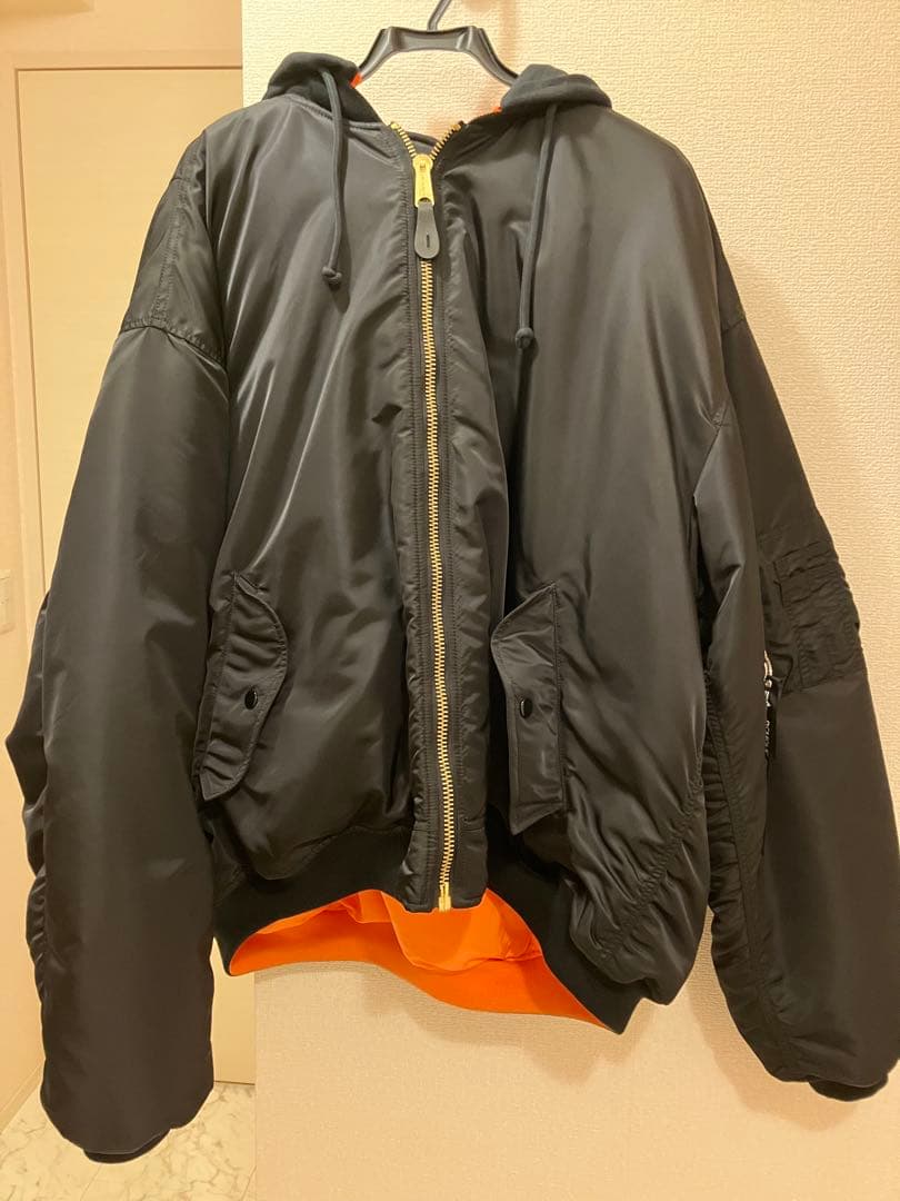 VETEMENTS 【24-25AW】フーデッドボンバージャケット サイズM美品