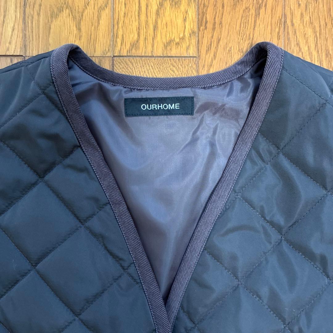 OUR アワーホーム ロング キルティングベスト ブラウン