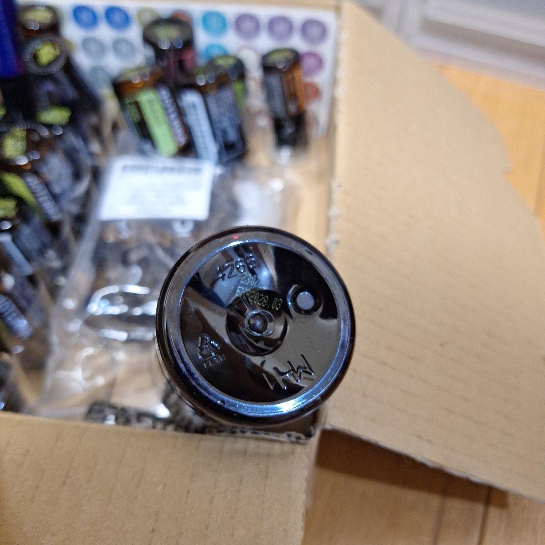 doTERRA エッセンシャルオイルセット 25本以上 ケース付き