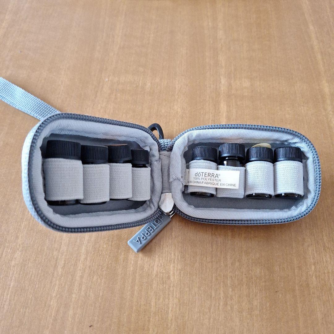 doTERRA エッセンシャルオイルセット 25本以上 ケース付き