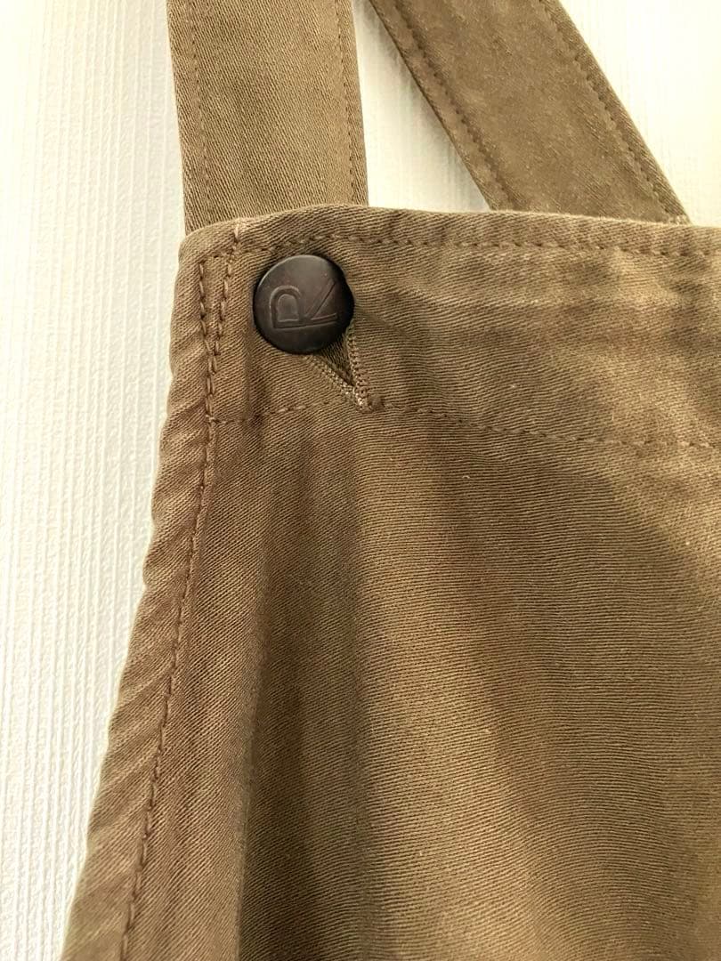 ●ほぼ未使用品●45R 45rpm●麦サテンのエプロンドレス ワンピース カーキ