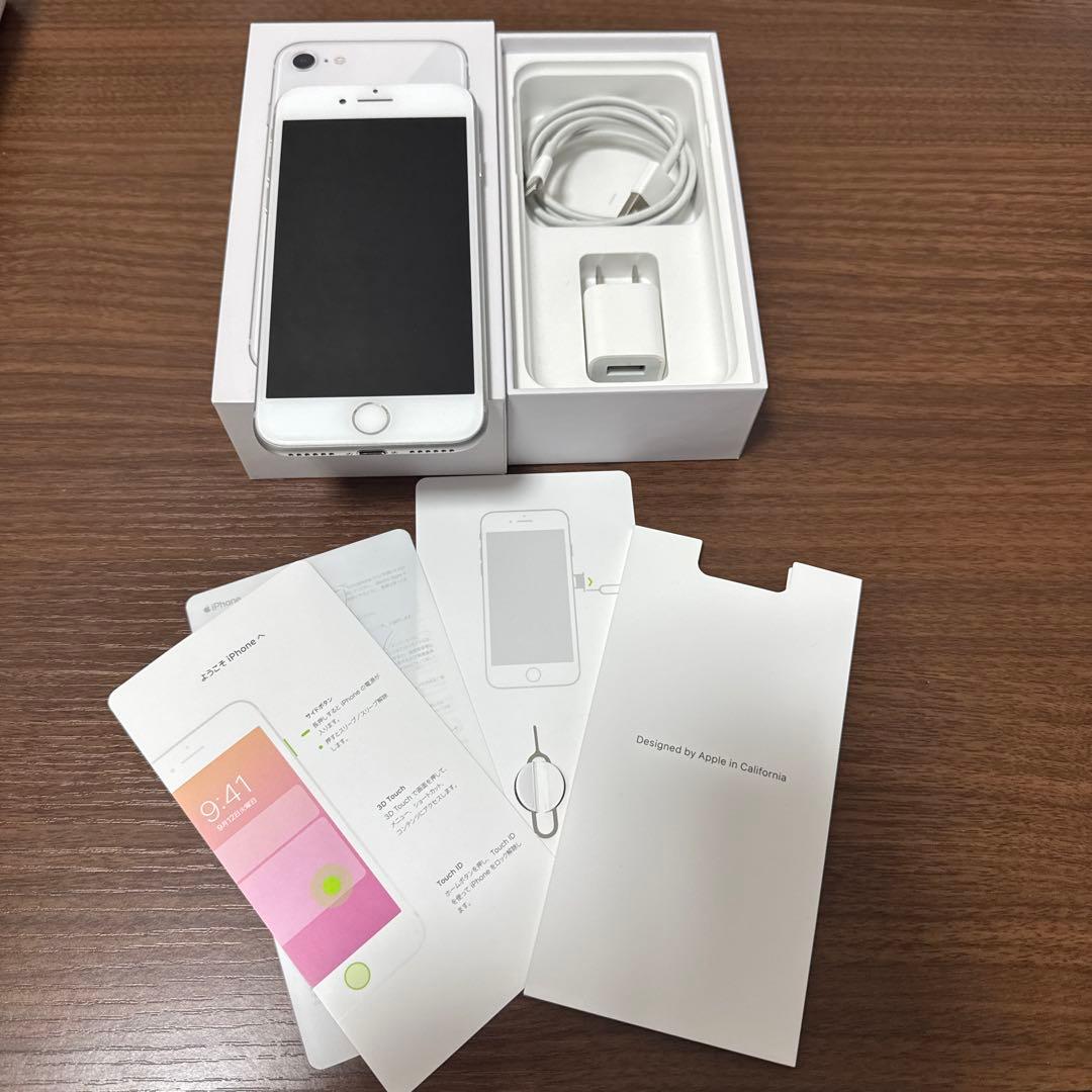 iPhone8 64GB docomo シルバー