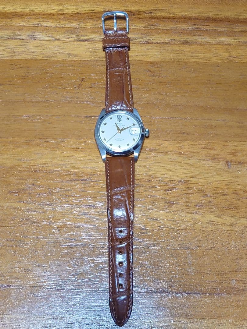 TUDOR デカ薔薇 アンティーク