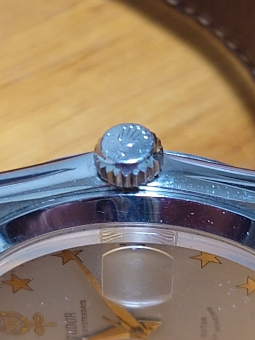 TUDOR デカ薔薇 アンティーク