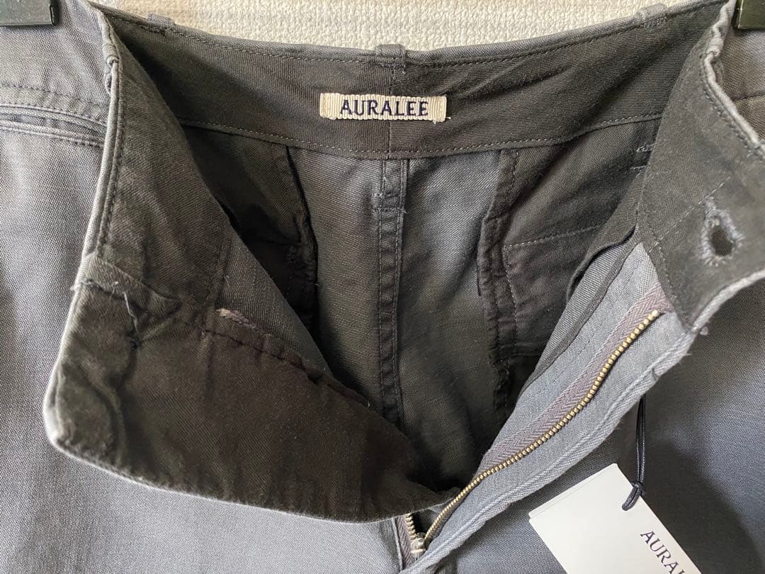 AURALEE WASHED FINX BUGGY SATIN PANTS［3］