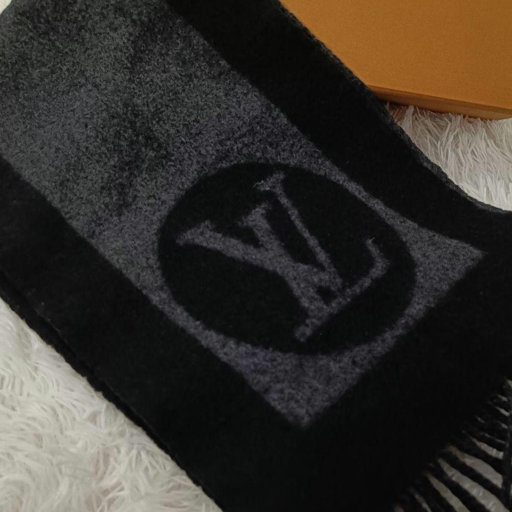 た*こ様 極美品✨️　ヴィトン ブラック　グレー　マフラー　　M72202