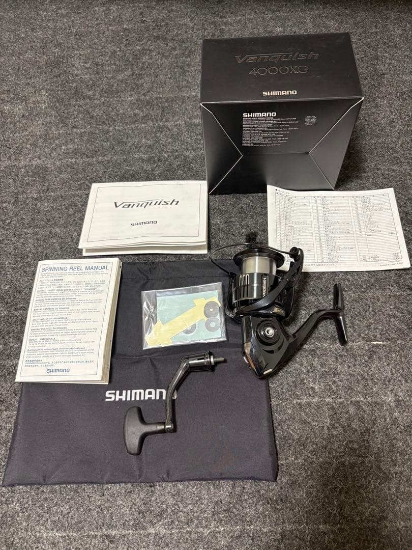 【極美品】シマノ 19 ヴァンキッシュ 4000XG（実釣1回のみ）