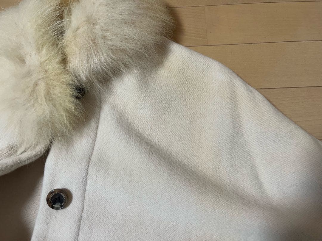 Sov❶アイボリー ❷ベージュ ファー付き ポンチョコート、2着
